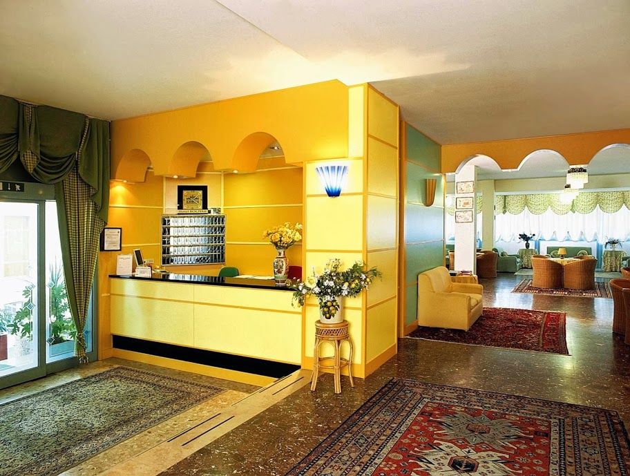 Hotel Bolivar Лидо ди Йезоло Екстериор снимка